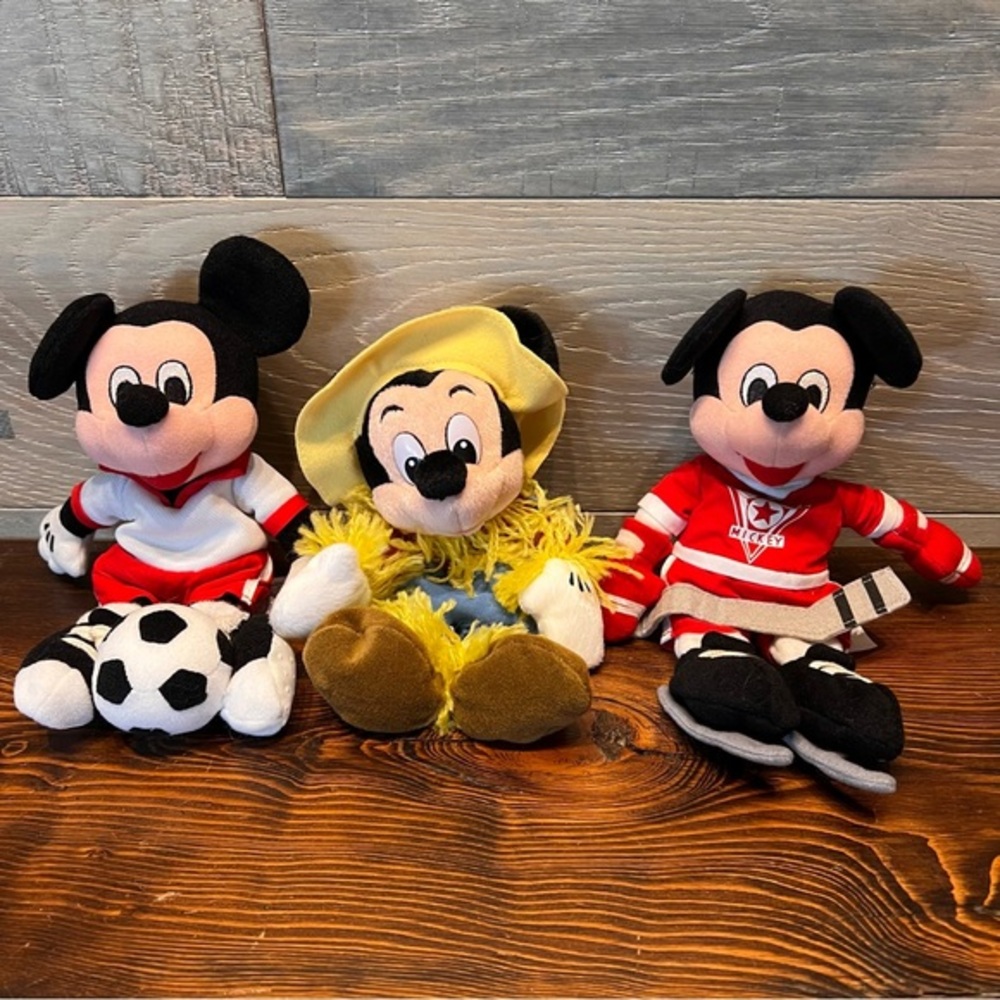Lot Of 3‎ Disney Mickey Mouse Bean Bag Plush Hockey Soccer Scarecrow READ